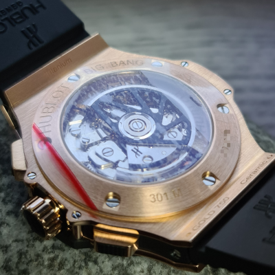Швейцарские часы Hublot Big Bang 44 MM Gold Ceramic