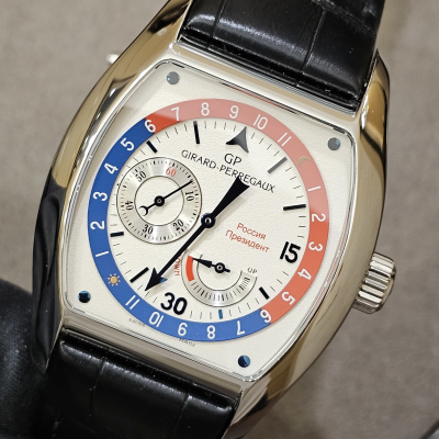 Швейцарские часы Girard-Perregaux Richeville Day-Night Russia Edition 100 psc