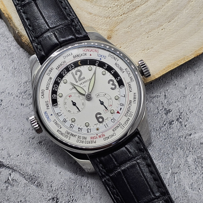 Швейцарские часы Girard-Perregaux  World Time Power Reserve