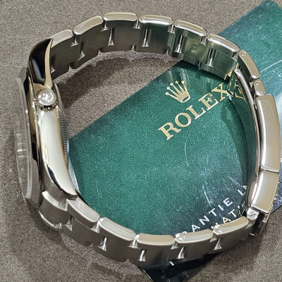 Швейцарские часы Rolex Explorer