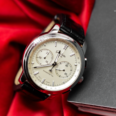 Швейцарские часы Glashutte Original Senator Chronograph XL