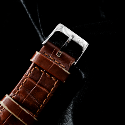 Швейцарские часы Girard-Perregaux Richeville Chronograph