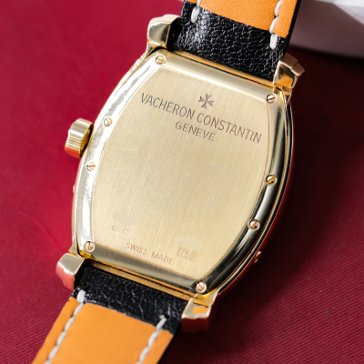Швейцарские часы Vacheron Constantin Malte Tonneau Day & Date Royal Eagle