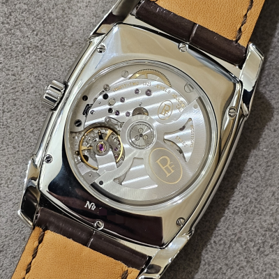 Швейцарские часы Parmigiani Fleurier Kalpa XL Quantieme