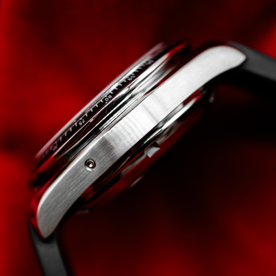 Швейцарские часы Omega Speedmaster Racing 40mm