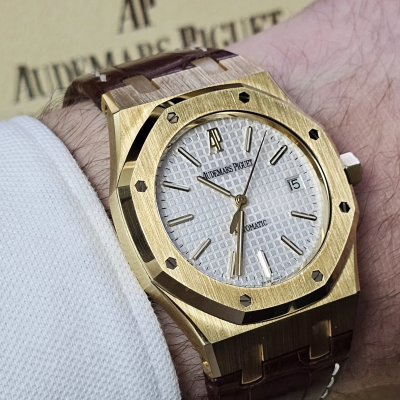 Швейцарские часы Audemars Piguet Royal Oak Selfwinding