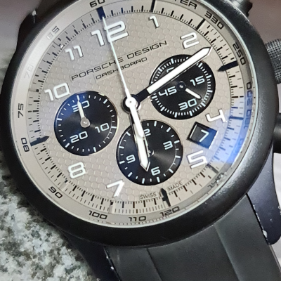 Швейцарские часы Porsche Design Dashboard Chronograph
