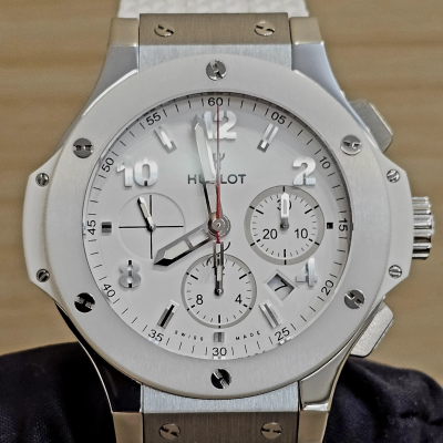 Швейцарские часы Hublot Big Bang Chronograph 44mm