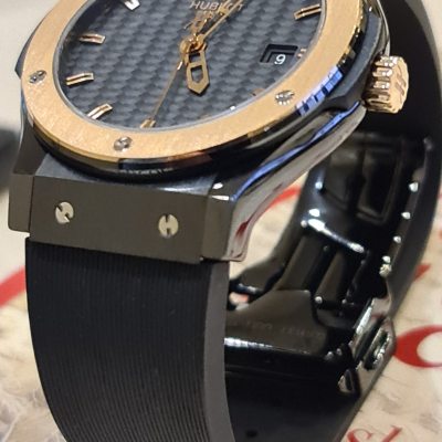 Швейцарские часы Hublot Classic Fusion Ceramic King Gold 42 mm