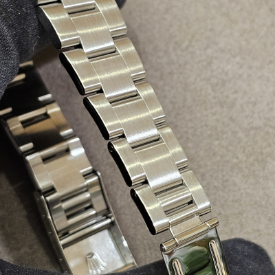 Швейцарские часы Rolex Oyster Perpetual Date