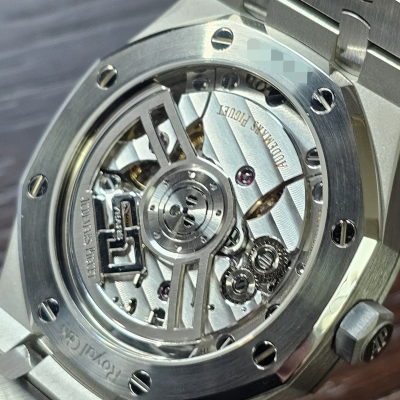 Швейцарские часы Audemars Piguet Royal Oak Selfwinding "50th Anniversary" 41 mm