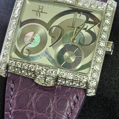 Швейцарские часы Harry Winston Avenue