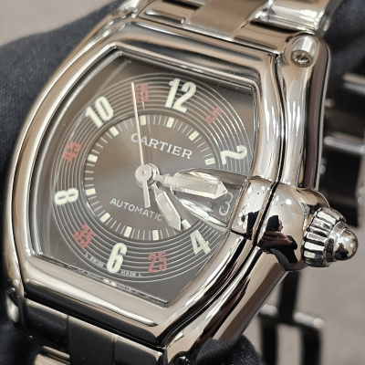 Швейцарские часы Cartier Roadster