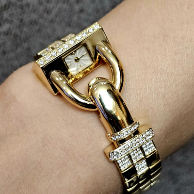 Швейцарские часы Van Cleef & Arpels Cadenas