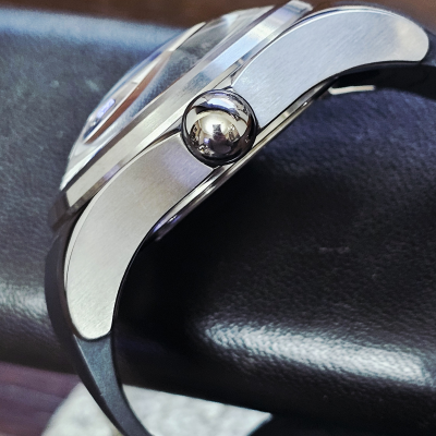 Швейцарские часы Corum Bubble Big Magical 52 Anima