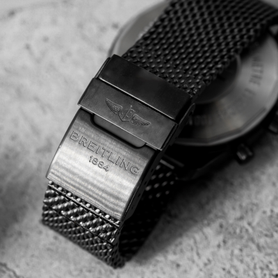 Швейцарские часы Breitling Transocean Chronograph Unitime Pilot Blacksteel