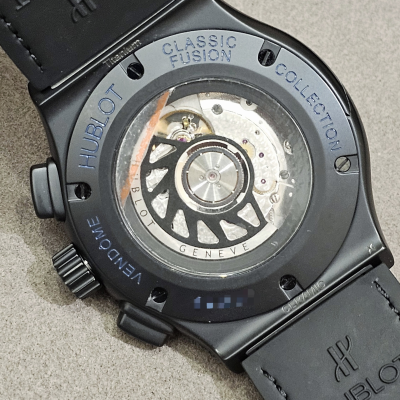 Швейцарские часы Hublot Classic Fusion Chronograph All Black Blue