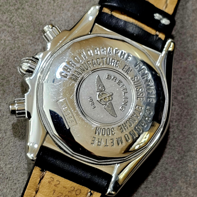 Швейцарские часы Breitling Chronomat Evolution Швейцарские часы Breitling Chronomat Evolution