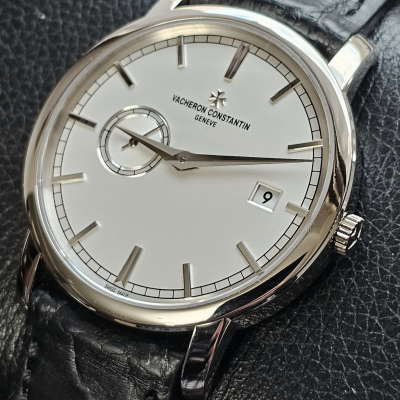 Швейцарские часы Vacheron Constantin Traditionnelle Date Self-Winding