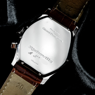 Швейцарские часы Girard-Perregaux Richeville Chronograph