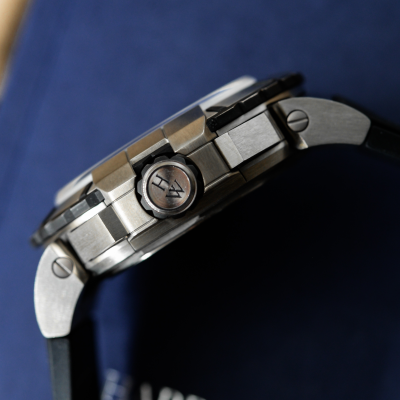 Швейцарские часы Harry Winston Ocean Sport Zalium