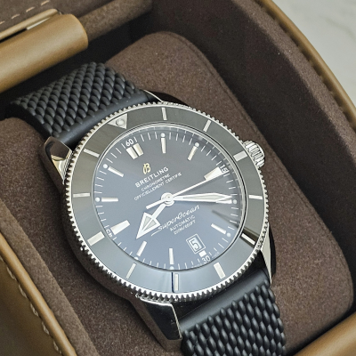 Швейцарские часы Breitling Superocean Heritage