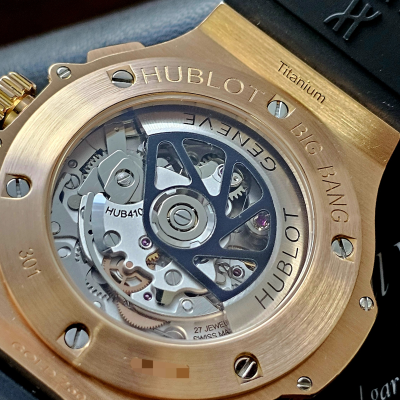 Швейцарские часы Hublot Big Bang Gold Ceramic 44 mm