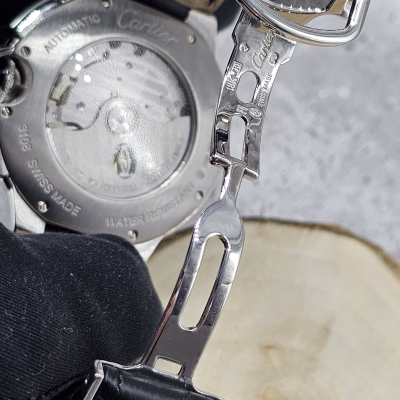 Швейцарские часы Cartier Ballon Bleu de Chronograph XL
