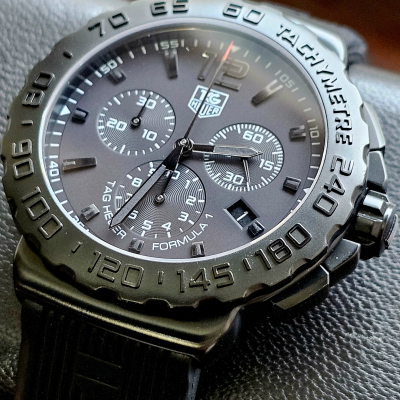 Швейцарские часы Tag Heuer FORMULA 1