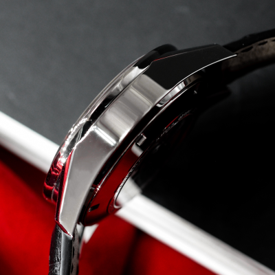 Швейцарские часы Tag Heuer Carrera