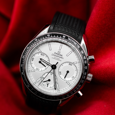 Швейцарские часы Omega Speedmaster Racing 40mm