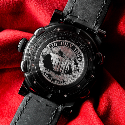 Швейцарские часы Romain Jerome Moon Dust-DNA Black Mood