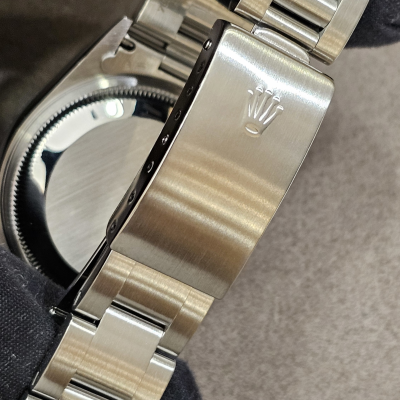 Швейцарские часы Rolex Oyster Perpetual Date