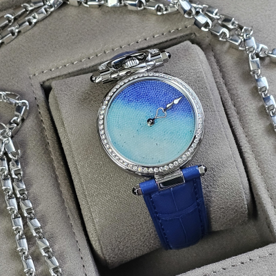 Швейцарские часы Bovet Amadeo Fleurier Miss Audrey Sweet Art