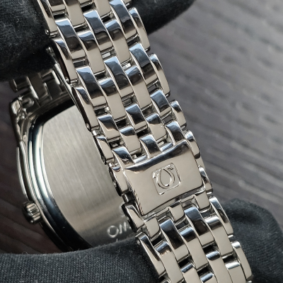 Швейцарские часы Omega De Ville