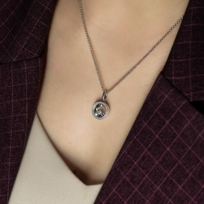 Подвеска Chopard Very White Gold Round Diamond Pendant Подвеска Chopard Very White Gold Round Diamond Pendant