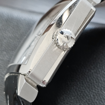 Швейцарские часы Omega De Ville X2