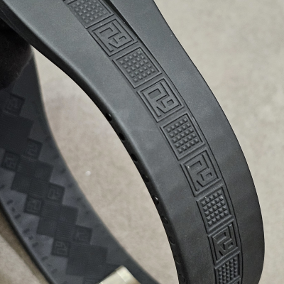 Швейцарские часы Roger Dubuis Easy Diver