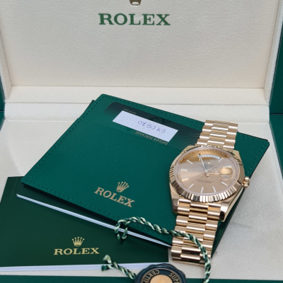 Швейцарские часы Rolex Day-Date Yellow Gold