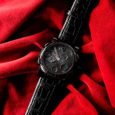 Швейцарские часы Romain Jerome Moon Dust-DNA Black Mood