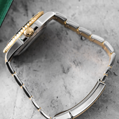 Швейцарские часы Rolex Submariner Date 41 mm Steel and Yellow Gold
