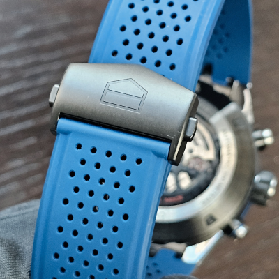 Швейцарские часы Tag Heuer Calibre Heuer 01