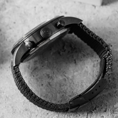 Швейцарские часы Breitling Transocean Chronograph Unitime Pilot Blacksteel