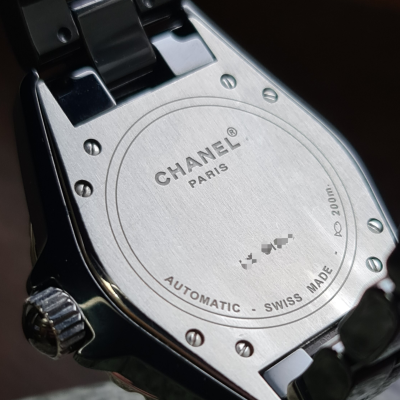 Швейцарские часы Chanel J12 Black Automatic