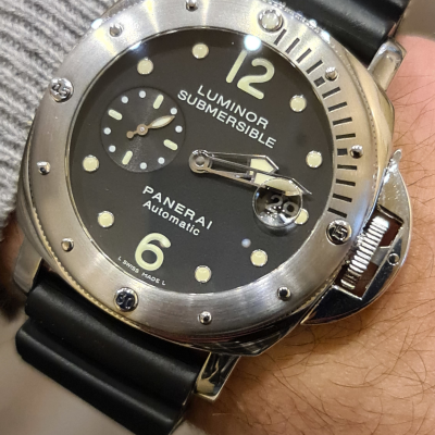 Швейцарские часы Panerai Luminor Submersible 44мм