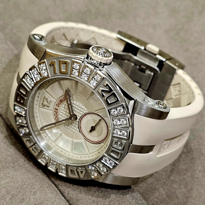 Швейцарские часы Roger Dubuis Easy Diver Ladies