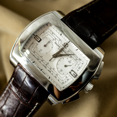 Швейцарские часы Baume & Mercier Hampton Classic Chronograph