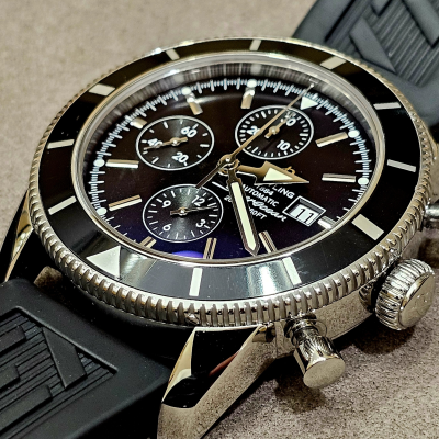 Швейцарские часы Breitling Superocean Heritage Chronograph 46 mm