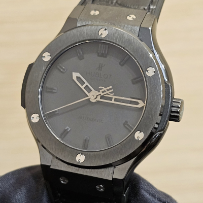 Швейцарские часы Hublot Classic Fusion