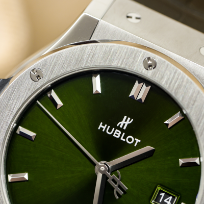 Швейцарские часы Hublot CLASSIC FUSION TITANIUM